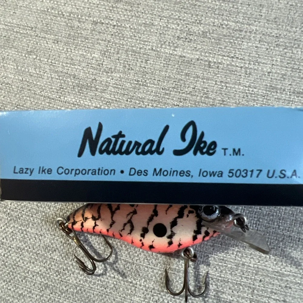 Vintage Natural Ike Medium Diver Crankbait NOS Box Insert Orange Craw Pattern